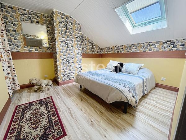 A VENDRE LAROQUE D OLMES VILLA T5 AVEC PISCINE