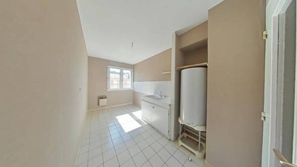 Appartement 2 pièces                                        - 42000 Saint-Étienne Réf : 12369