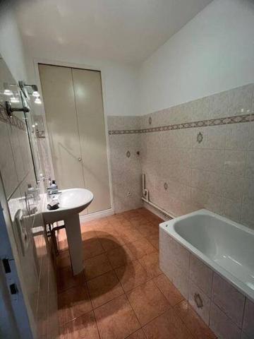 Appartement 2 pièces                                        - 42000 Saint-Étienne Réf : 12941
