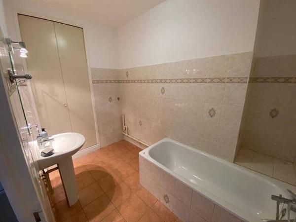 Appartement 2 pièces                                        - 42000 Saint-Étienne Réf : 12941