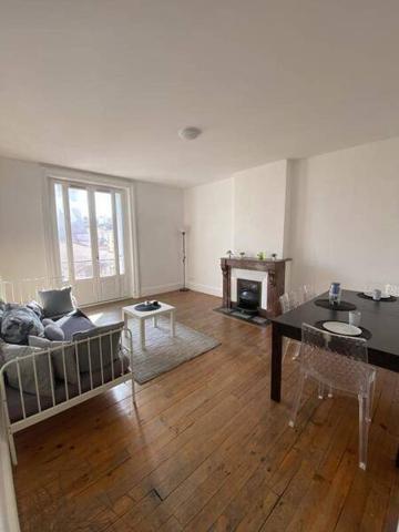 Appartement 2 pièces                                        - 42000 Saint-Étienne Réf : 12941