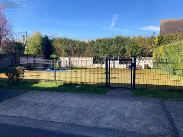 Terrain à Batir à vendre à Caudebec-lès-Elbeuf en Seine-Maritime (76320), ref : 76025-1084186