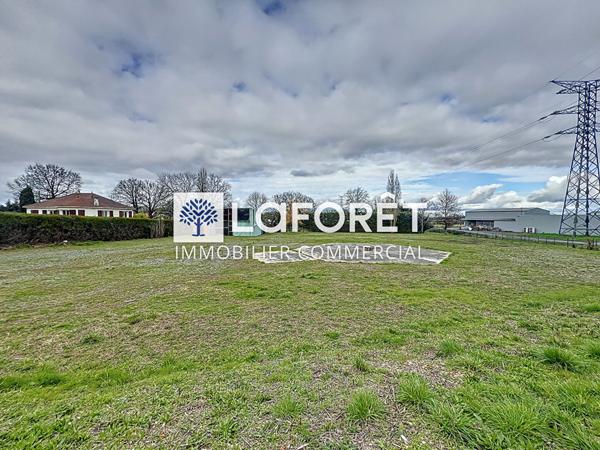 Achat terrain Bressuire - 3896 m² - 157 500 €