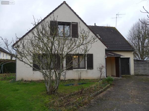 Maison à vendre à Bernay dans l'Eure (27300), ref : 21O18
