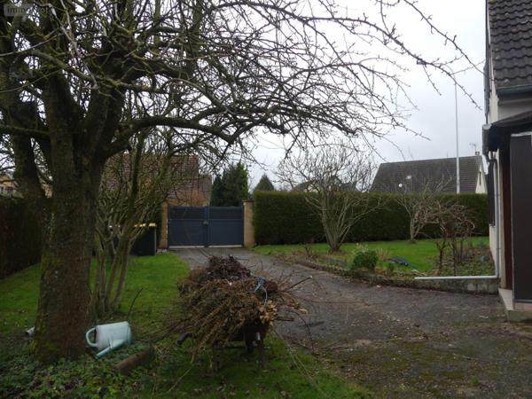 Maison à vendre à Bernay dans l'Eure (27300), ref : 21O18