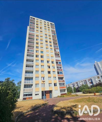 Location appartement 3 pièces 55,31 m² Créteil
