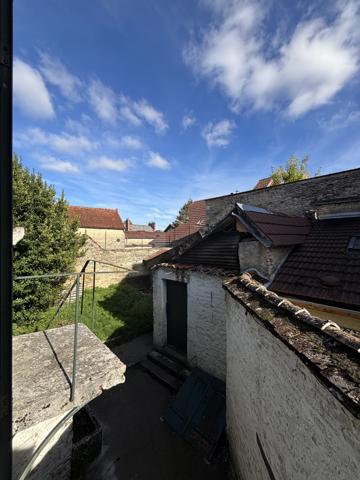 CHATILLON SUR SEINE (21) maison R + 1 au centre ville , 90M² avec terrain de 200m² -atelier -caves Châtillon-sur-Seine (21400)