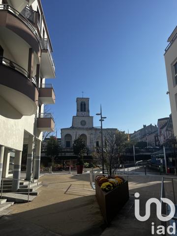 Immeuble à vendre 398 m² Oyonnax