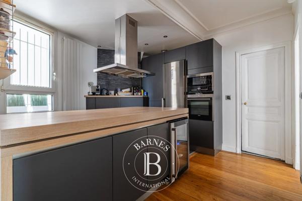 Levallois-Perret, Appartement 2 Chambres -  70 m² à vendre