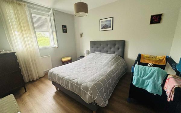 Maison à vendre    5 pièces •  Charmes