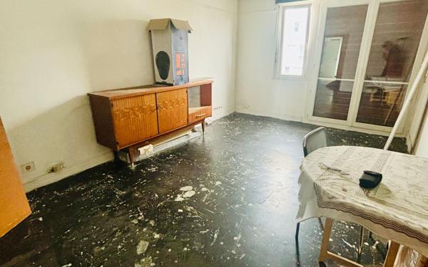 Appartement à vendre    3 pièces • 60 m2 Sarcelles