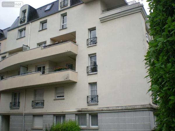 Appartement à louer à Amiens dans la Somme (80000), ref : 80121-L68   
Centre-Ville