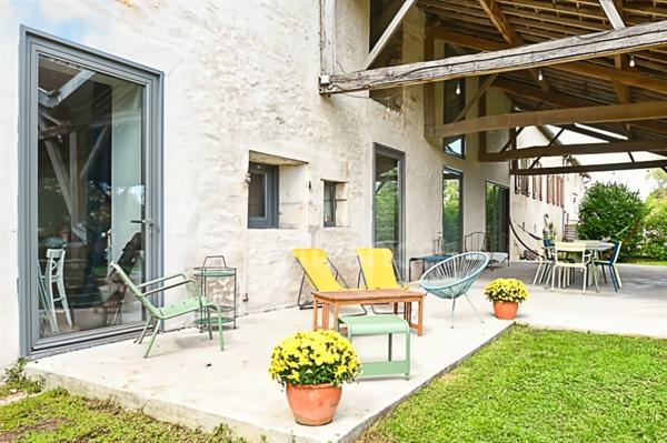 Maison de caractère à vendre 13 pièces