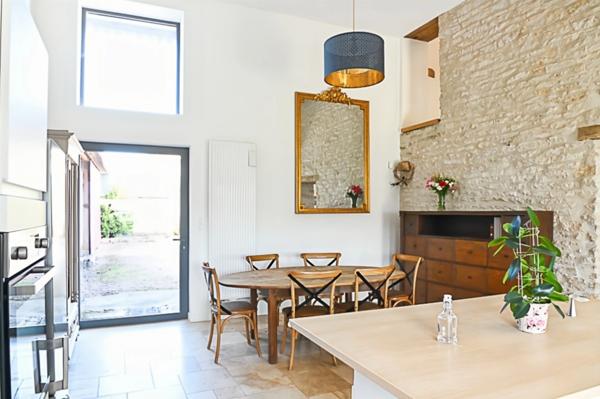 Maison de caractère à vendre 13 pièces