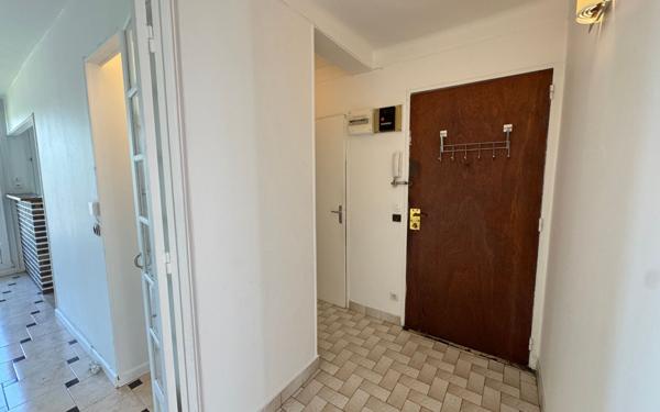 Appartement à vendre    4 pièces • 65,34 m2 Bobigny