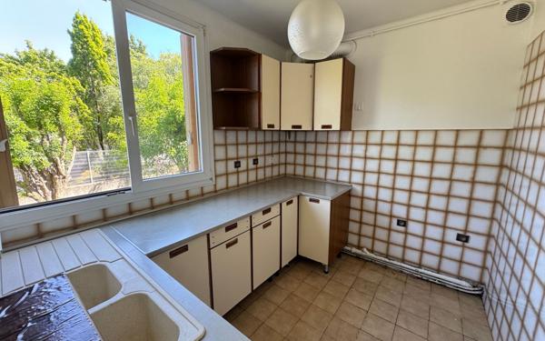 Appartement à vendre    4 pièces • 65,34 m2 Bobigny