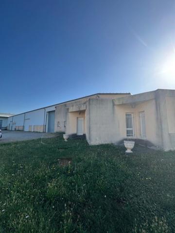 Locaux industriels de 488 m² à louer SONNAY (38)