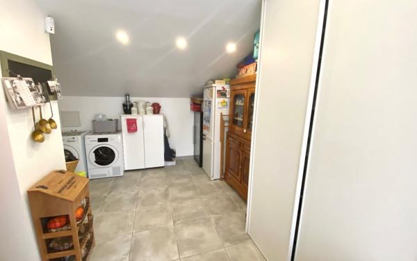 Maison à vendre    5 pièces •  Épône