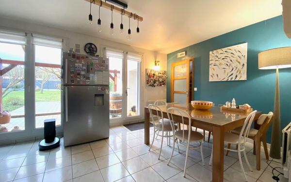 Maison à vendre    5 pièces •  Épône