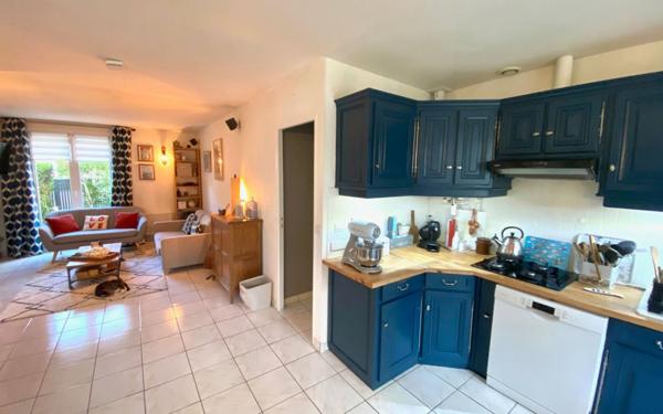 Maison à vendre    5 pièces •  Épône