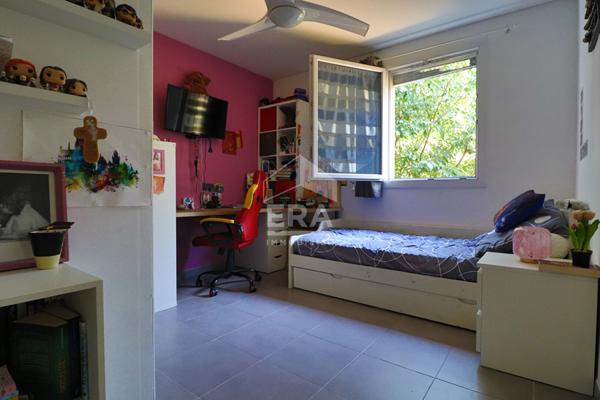A vendre T4  84m2  RECENT EXPO SUD TERRASSE  CALME GARAGE PARKING CLIM