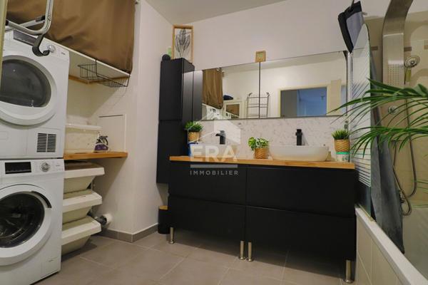 A vendre T4  84m2  RECENT EXPO SUD TERRASSE  CALME GARAGE PARKING CLIM