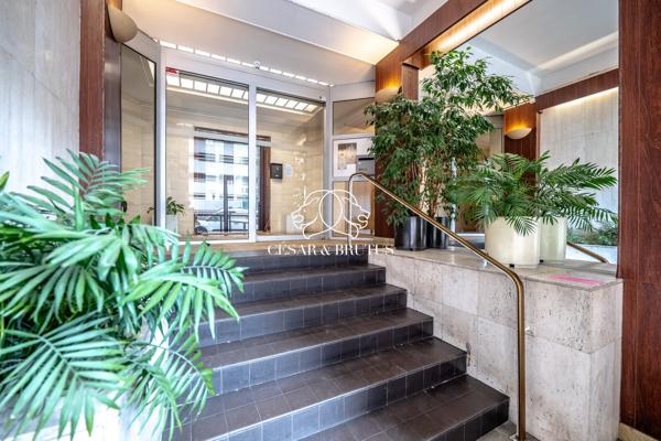 APPARTEMENT _ 81,27 m2 _ BALCON _ PARKING _ ISSY-LES-MOULINEAUX