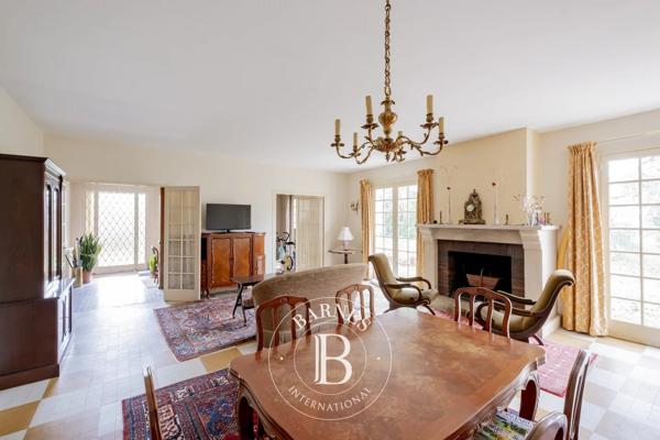 Bordeaux, Maison 4 Chambres -  254 m² à vendre