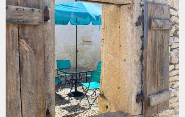 Vente Maison Nanteuil-en-vallee   