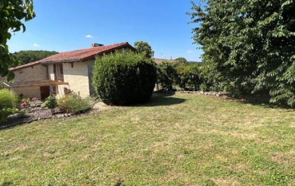 Vente Maison Nanteuil-en-vallee   