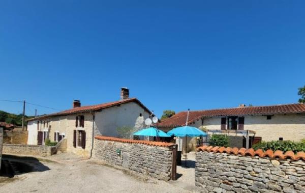 Vente Maison Nanteuil-en-vallee   