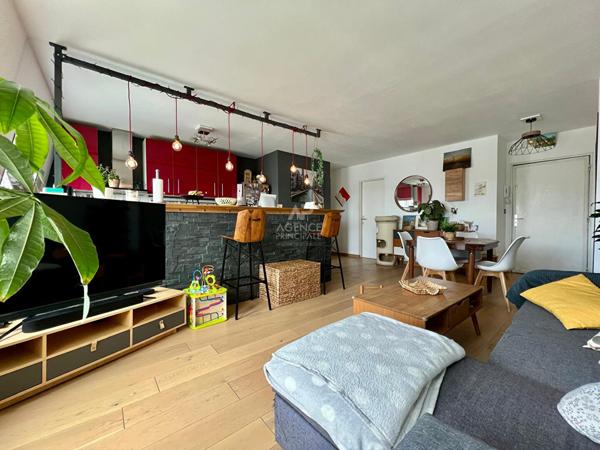 Appartement Houilles 3 pièce(s) 68 m2 €249 900 ** - Référence 911