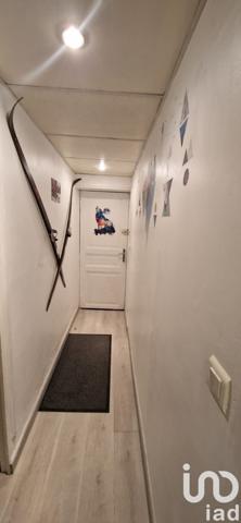 Appartement 3 pièces de 45 m² à Mont-Dore (63240)