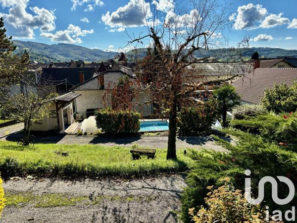 Maison 6 pièces de 155 m² à Saint-Céré (46400)