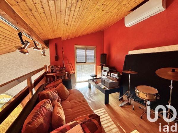 Maison 6 pièces de 155 m² à Saint-Céré (46400)