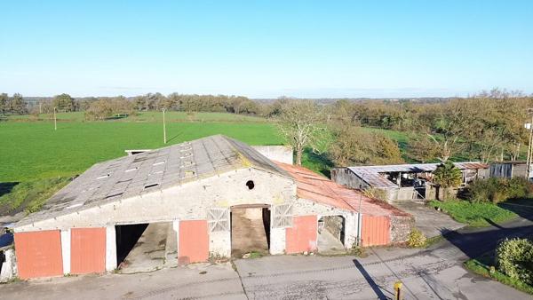 Ferme Le Poire Sur Vie 9 pièce(s) - MAISON FAMILIALE -