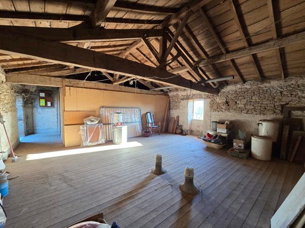 Ferme Le Poire Sur Vie 9 pièce(s) - MAISON FAMILIALE -