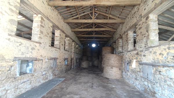 Ferme Le Poire Sur Vie 9 pièce(s) - MAISON FAMILIALE -