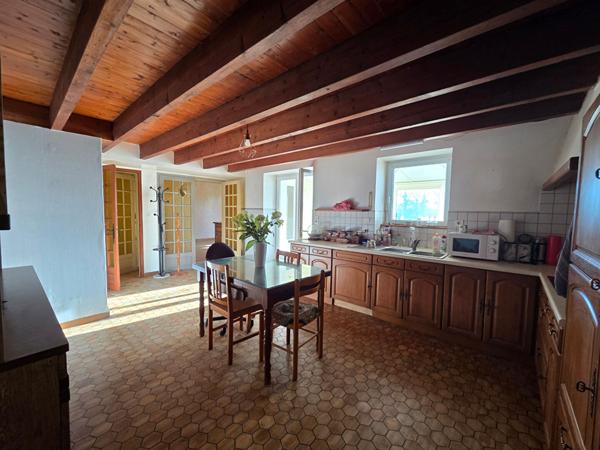 Ferme Le Poire Sur Vie 9 pièce(s) - MAISON FAMILIALE -