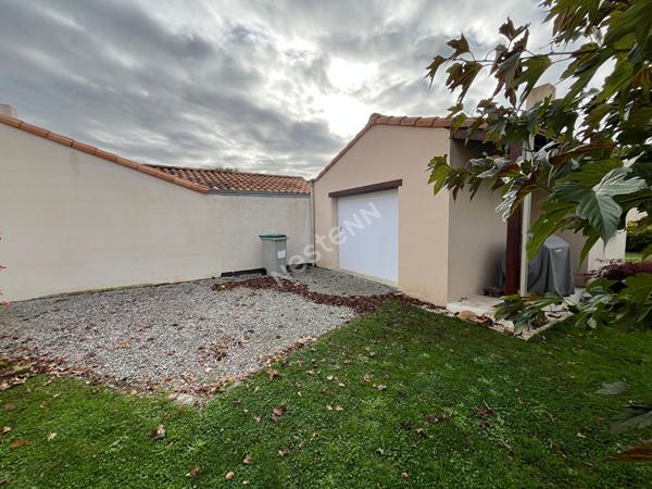Maison à vendre 6 pièces - Montaigu Vendée