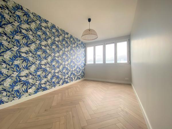 BOIS SAINT LOUIS – Appartement T4 en étage