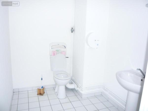 Bureaux à louer à Arras dans le Pas-de-Calais (62000), ref : 62135-L1059   
Arrière Gare