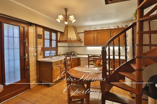 Villeneuve-Saint-Georges (94190) Maison de 6 pièces 110 m² sur le Côteau de Villeneuve