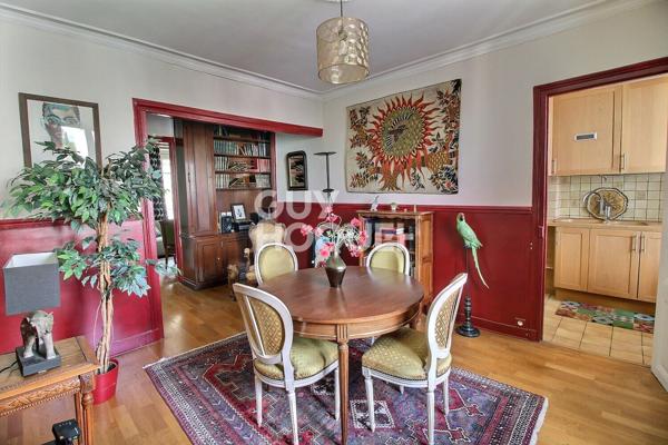 Appartement 5 pièces à Puteaux - Centre ville face au Théatre de Puteaux