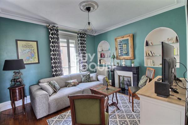 Appartement 5 pièces à Puteaux - Centre ville face au Théatre de Puteaux