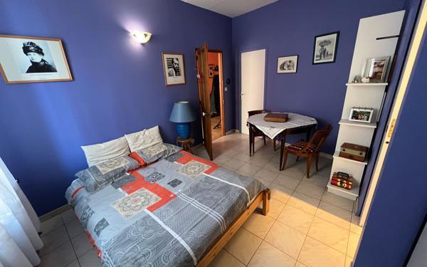 Maison à vendre    6 pièces • 235 m2 Avignon