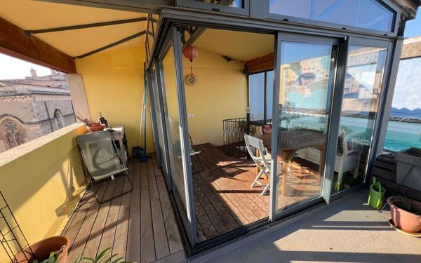 Maison à vendre    6 pièces • 235 m2 Avignon