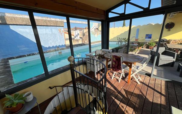 Maison à vendre    6 pièces • 235 m2 Avignon