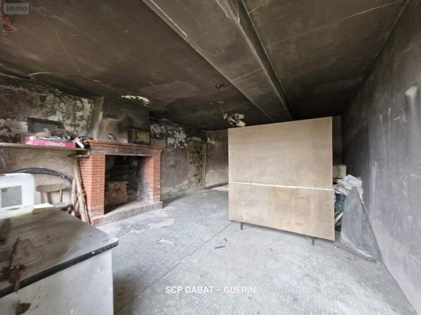 Propriete à vendre à Domfront-en-Poiraie dans l'Orne (61700), ref : 8351