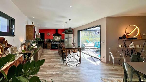 ✨ Vivre le luxe au quotidien, avec vue sur les Pyrénées ✨ Maison à vendre 6 pièces GAN (64)